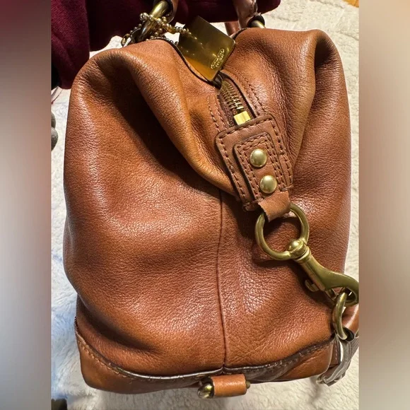 Vintage Coach Tan Leather Satchel - Picture 8 of 12